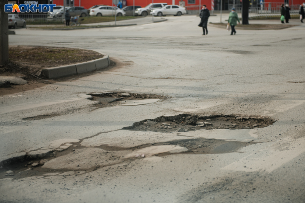 В Таганроге пообещали отремонтировать более 13 км дорог