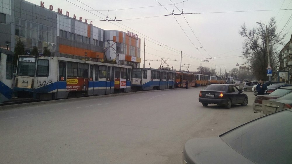 В Таганроге трамваи устроили вынужденную забастовку