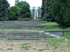 Абхазия в миниатюре: таганроженка показала как центр города зарос травой
