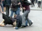 Пьяная троица мужчин устроила дебош в центре Таганрога