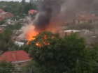 13 пожарных тушили загоревшийся дом по улице Панфилова