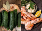 В Таганроге в некоторых магазинах цены на огурцы сравнялись со стоимостью креветок