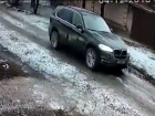 Таганрожцев напугало видео с черной машиной, преследующей детей