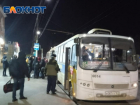 "Там ещё два автобуса едут": Таганрог принимает беженцев из ЛНР и ДНР 