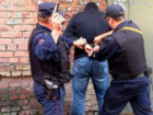 Полиция Таганрога задержала грабителя, угрожавшего продавцу магазина 