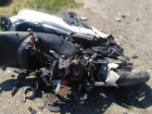 51-летний мотоциклист и его 22-летняя пассажирка скончались в ДТП в Таганроге