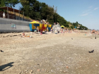«Позорище и наплевательское отношение» - таганрожец возмущен состоянием Приморского пляжа города