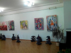 Вторую выставку подряд открывает в Таганроге флюксус-группа «Белка и Стрелка»