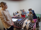 Волонтёры Таганрога навестили беженцев в санатории "Ромашка"