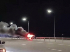 Тушили около часа: на трассе Ростов — Таганрог после аварии вспыхнул автомобиль