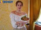 Смогла ли подружиться Вероника Ушакова с индейкой сувид в кулинарном этапе "Мисс Блокнот"