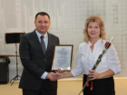 Работников городского электрического пассажирского транспорта поздравили в Таганроге