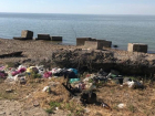 Очередную свалку устроили отдыхающие на таганрогском пляже