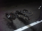 В результате столкновения на трассе «Ростов-Таганрог» пострадали водитель и пассажир скутера