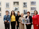 «Живем здесь и сейчас!» - выставка детских фоторабот из ДНР в Таганроге