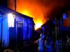 В Таганроге огонь с горящего сарая перекинулся на крупный особняк