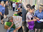 В Таганроге еще больше чиновников стали охотиться на торговцев клубники и зелени