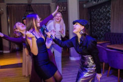 Февраль и март будут яркими, особенно со скидкой