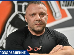 Мировой рекордсмен Олег Перепеченов празднует свой день рождения