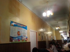 Ужасное состояние детской поликлиники возмутило таганрожца