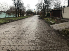 Петровскую брусчатку в Таганроге собираются закатать под асфальт