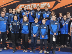 Таганрогские кёрлингисты взяли серебро и бронзу на областном первенстве