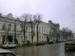 Таганрожцы решили, что в первую очередь надо улучшить улицу Петровскую