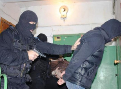 В Таганроге задержали семерых наркодилеров