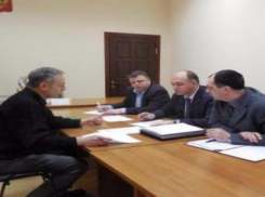 Герман Лопаткин провел встречу с таганрожцами