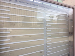 Актеры театра им. А.П.Чехова не услышат аплодисментов в свой профессиональный праздник
