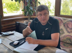 «Прививка благо, что спасет от вымирания нацию». - Олег Пахолков - гл. редактор ИД «Блокнот» за инъекцию от ковида