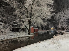 Снова прорыв: сразу в нескольких районах Таганрога нет воды