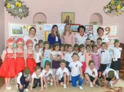 Дети поздравили ветеранов  в доме – интернате для престарелых в Таганроге