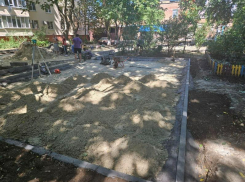 7 дворов благоустроят в Таганроге до 1 ноября