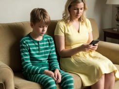 В Таганроге мать требует прекратить издевательство над сыном-инвалидом. Пойдут ли медицинские чиновники под суд? 