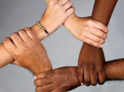 В Таганроге власти обсудили вопросы межэтнических отношений