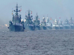 5 августа, 327 лет назад в Таганроге прошел первый смотр-парад морского флота