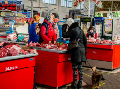  Несоблюдение масочного режима и грязные прилавки: продавцы мясного отдела рынка «Центральный» в Таганроге получили штрафы