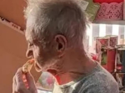 В Таганроге ищут родственников 90-летнего старика — его нашли в центре города
