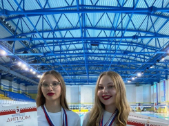 Таганрогские синхронистки блистали в Йошкар-Оле