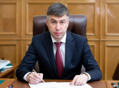 Наживался на взятках: новое уголовное дело возбудили против таганрожца Логвиненко