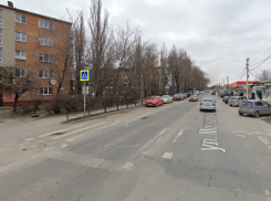 53-летнего мужчину сбили в Таганроге на «зебре» по ул. Москатова