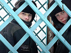 С начала года в Таганроге совершенно 110 преступлений несовершеннолетними