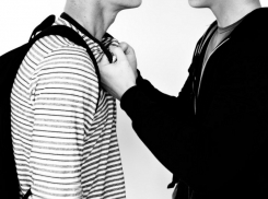 «Шум до поздней ночи»: жители Русского поля жалуются на пьяные дебоши у заведения на Шило