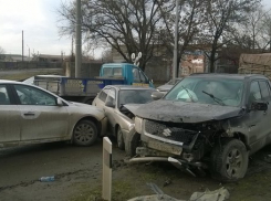 В Таганроге произошло тройное ДТП