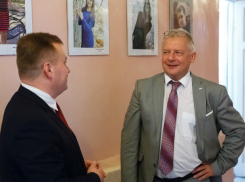 Студенты Пединститута им.А.П.Чехова в Таганроге   прослушали  лекцию французского профессора