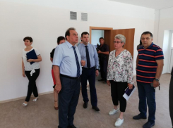 Председатель контрольно-счетной палаты Ростовской области посмотрел, как в Таганроге потратили бюджетные деньги 