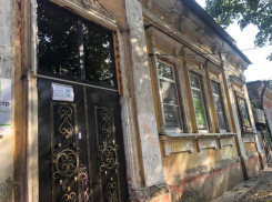 Крупное ООО находится в Таганроге в разрушающемся здании XIX века