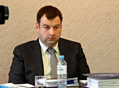 Юрист  потребовал от сити-менеджера  Таганрога Лисицкого извинений через суд