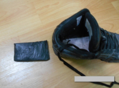 С рейсового автобуса «Таганрог-Новоазовск» сняли пассажира с марихуаной